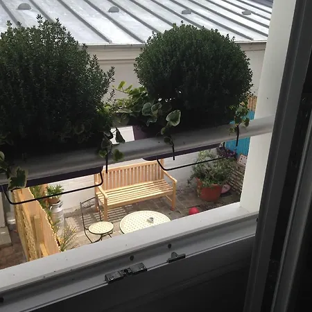 Bed & Breakfast Edith Bourg-la-Reine